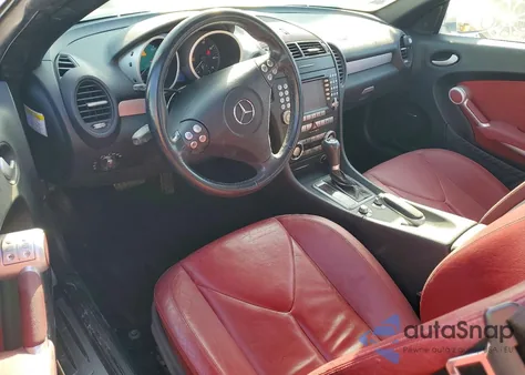 2007 Mercedes-Benz Slk 350 z USA, uszkodzony, nr VIN WDBWK56F07F142125